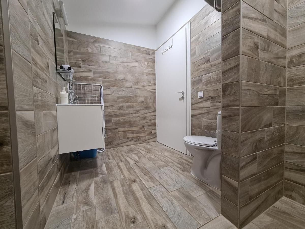 Surman Apartmanok Siofok Ngoại thất bức ảnh