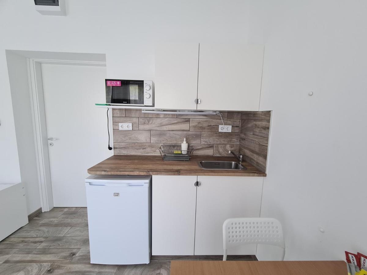 Surman Apartmanok Siofok Ngoại thất bức ảnh